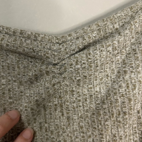 HYFVE Women's Cropped Spaghetti Strap Top, Size L - Picture 2 of 6